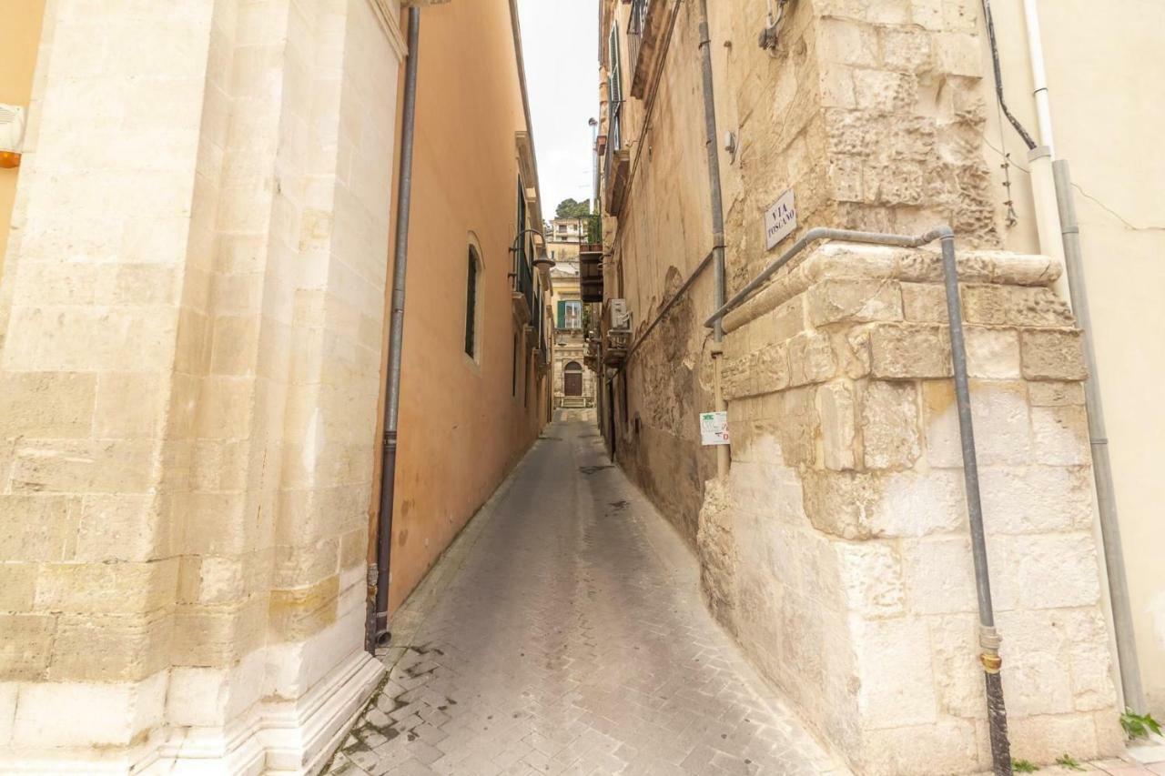 U Dammusu Villa Modica Exteriör bild